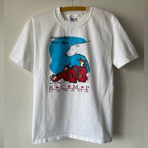 Vintage Cute Penguin Animals Canada tee
